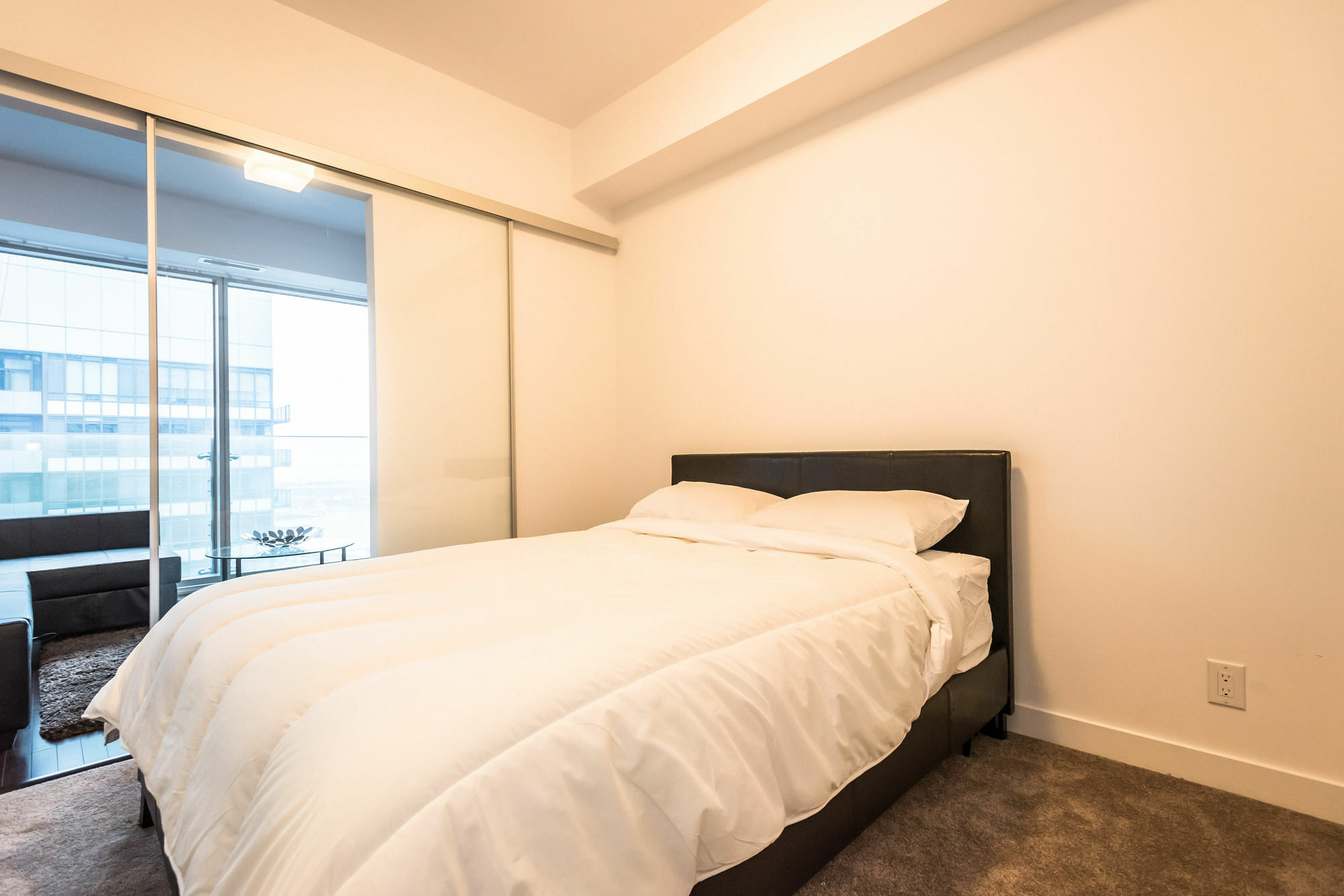 Downtown Luxury Lakeview Condo Toronto Exterior photo