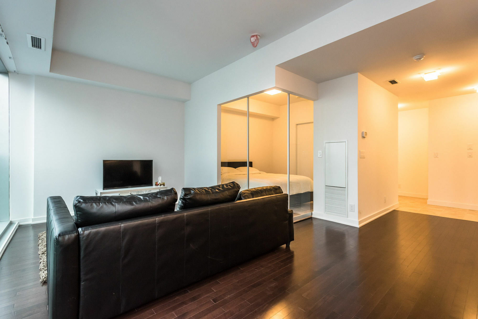 Downtown Luxury Lakeview Condo Toronto Exterior photo