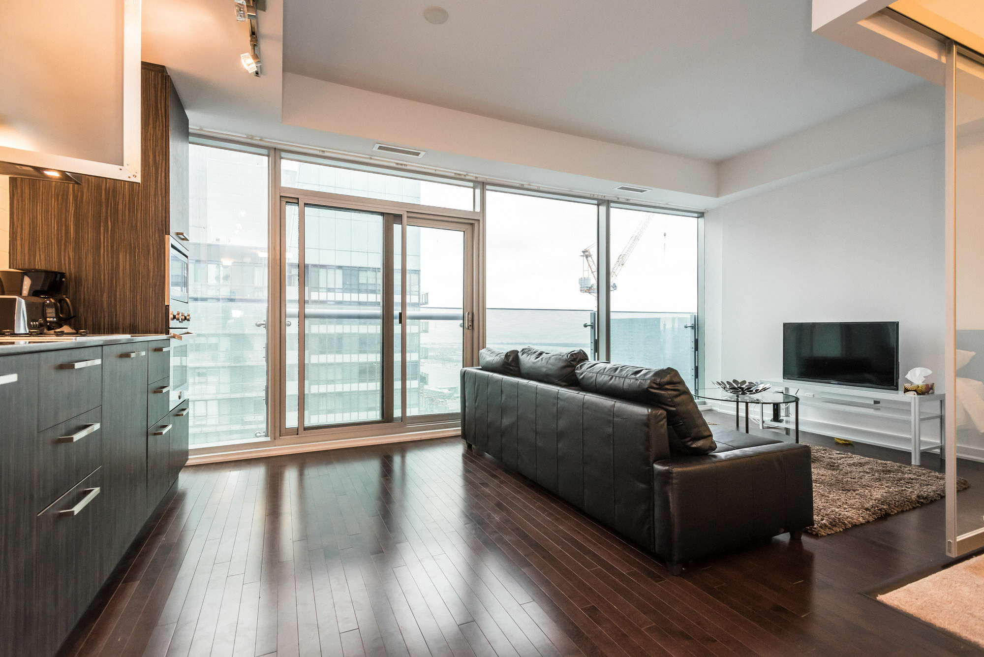 Downtown Luxury Lakeview Condo Toronto Exterior photo
